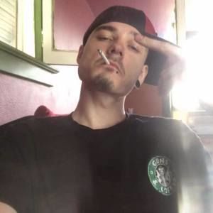 Meet your Posher, Weedee